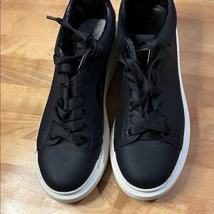 Black Alexander McQueen Leather Men's Sneakers